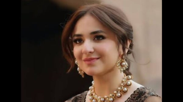 InShot 20260926 212145087 Yumna Zaidi Shares Heartfelt Message About Hardships, Faith and Finding Peace Pakistani actress Yumna Zaidi has shared a deeply reflective message with her followers, speaking about hardships, faith and the emotional journey of understanding oneself. In her Instagram post, the actress described difficulties as a part of life that can bring a person closer to a deeper understanding of Allah.